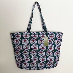 Vera Bradley East West Tote Lotus Sea Moss Exact Bag Retired Ultralight MSRP$135